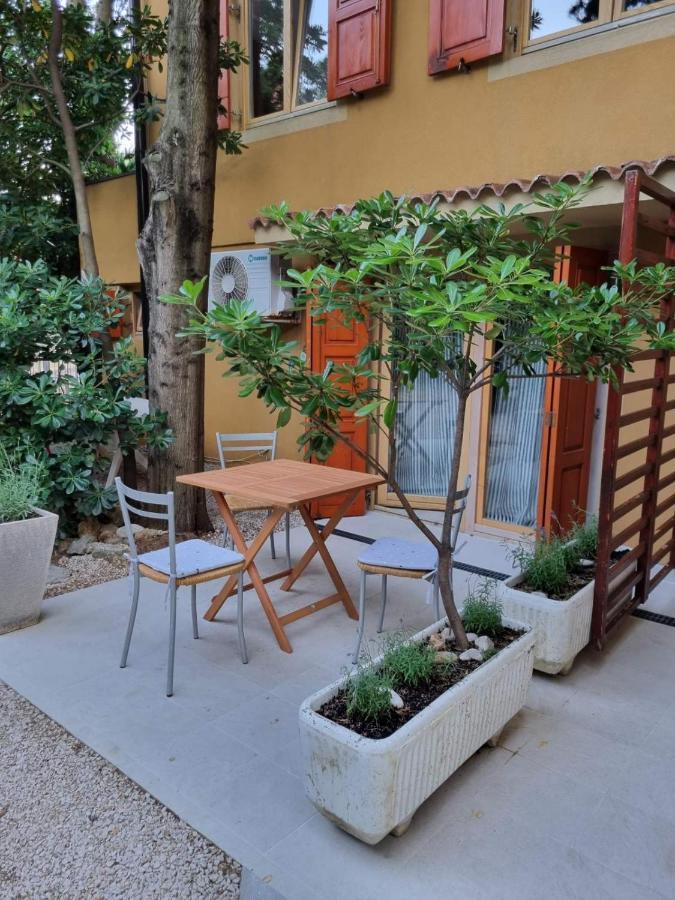 Apartma Apartments Casia