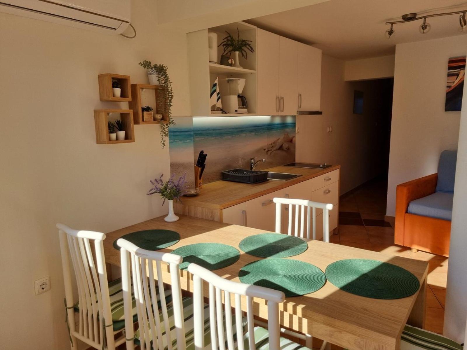Apartments Casia Apartma *
