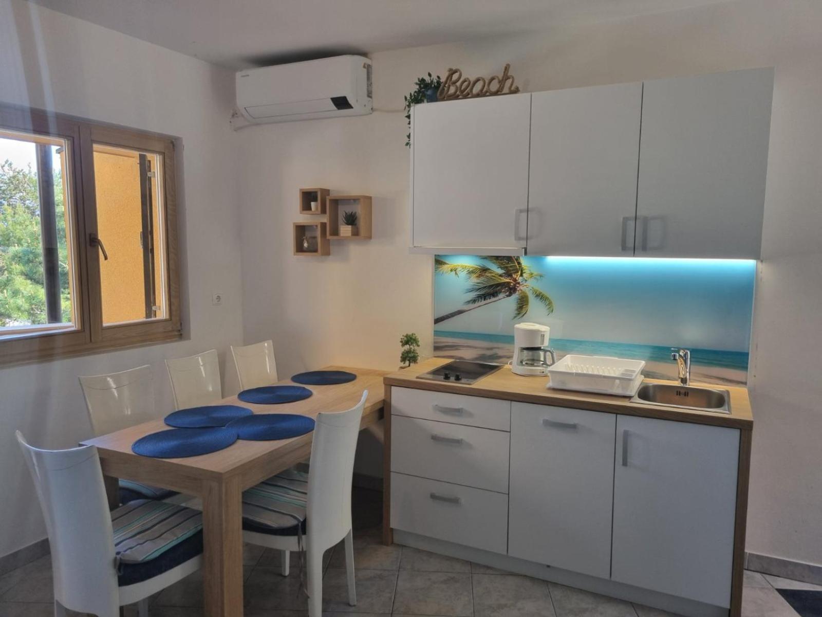 Apartments Casia Apartma