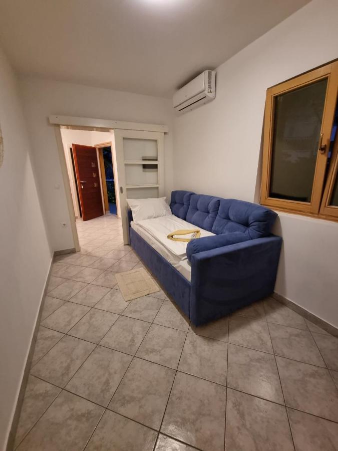 Apartments Casia *